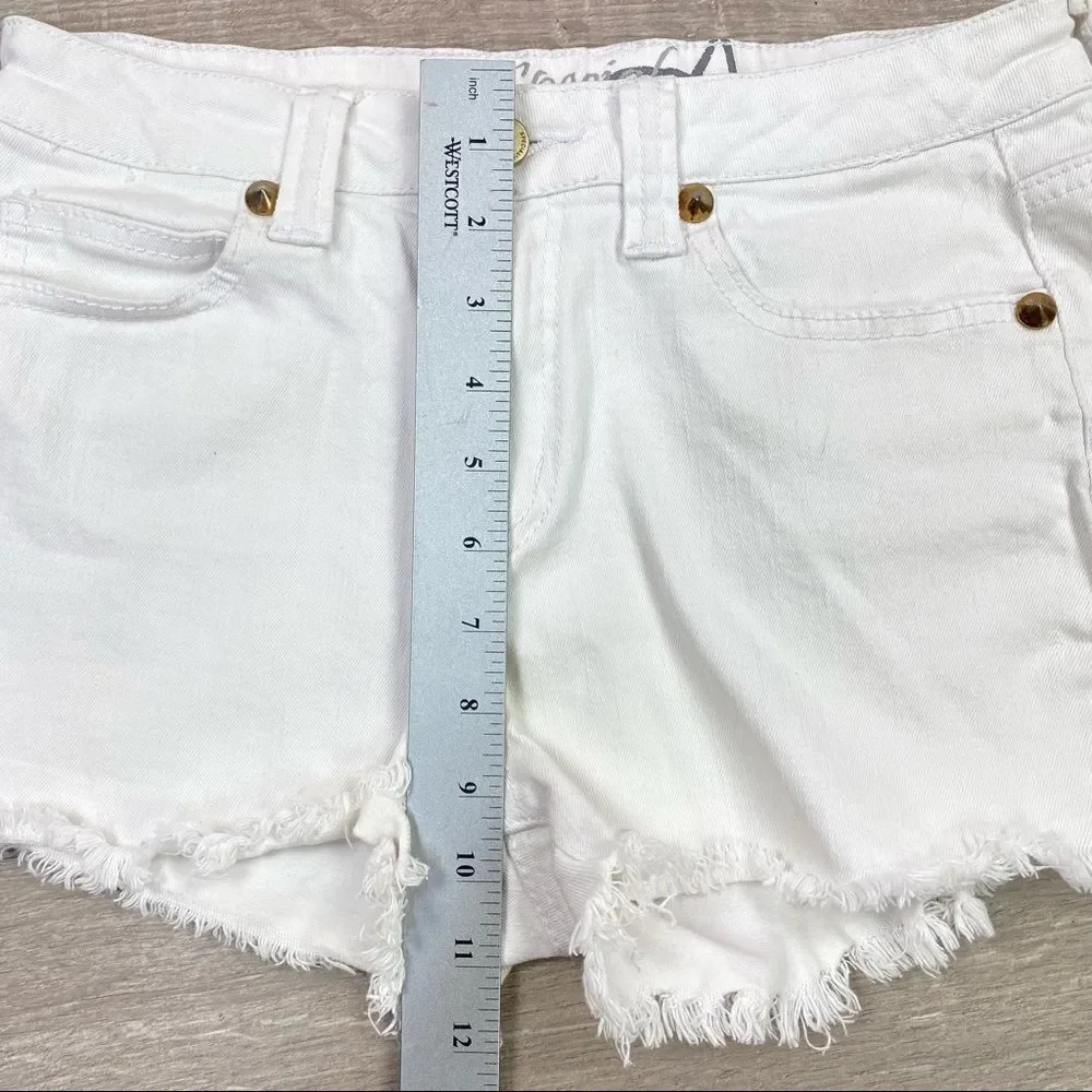 Special A Studded Raw Hem Jean‎ Shorts White Size M